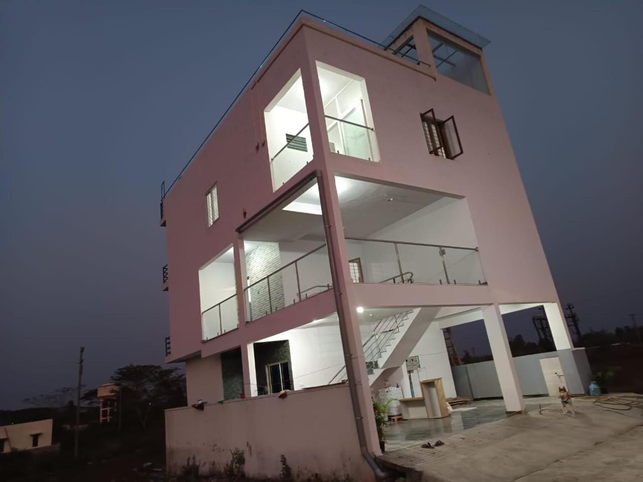 Dhruva Service Apartment Bidadi Zewnętrze zdjęcie